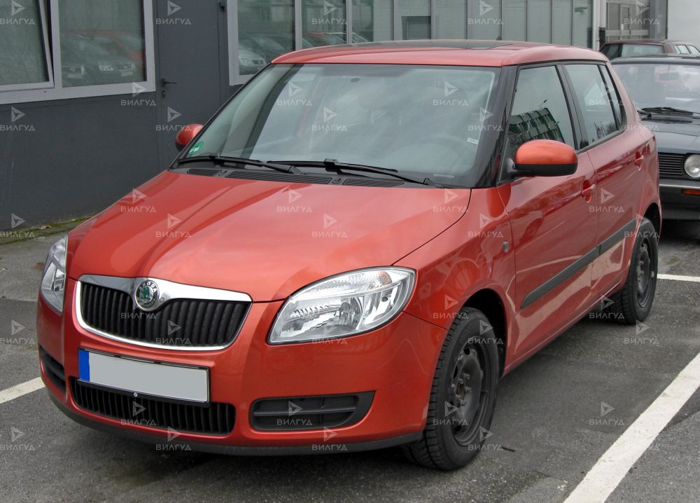 Замена радиатора кондиционера Škoda Fabia в Набережных Челнах Замена радиатора кондиционера Škoda Fabia в Набережных Челнах