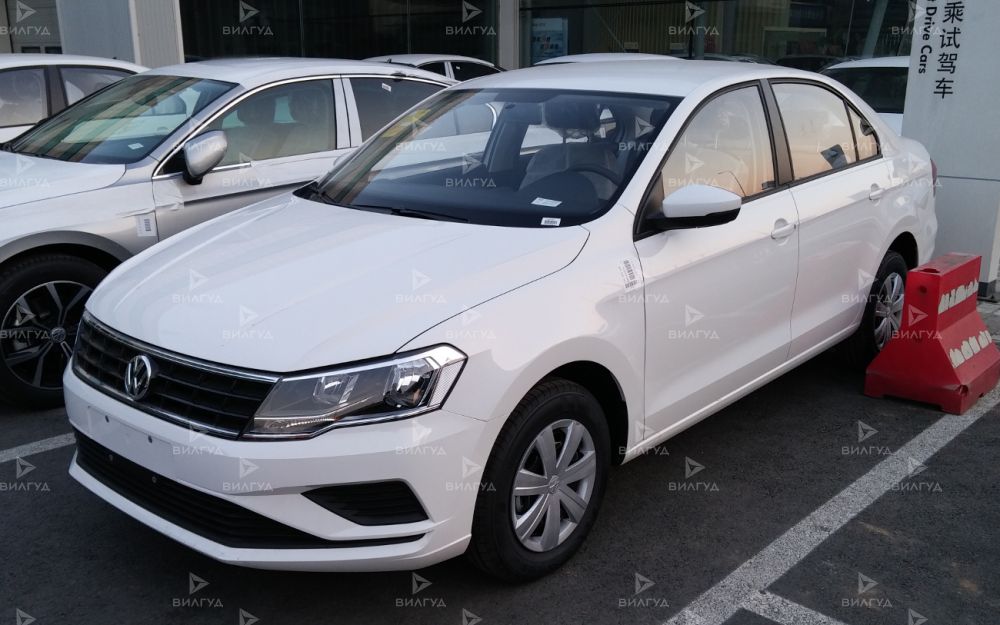 Замена трубки кондиционера Volkswagen Jetta в Набережных Челнах Замена трубки кондиционера Volkswagen Jetta в Набережных Челнах