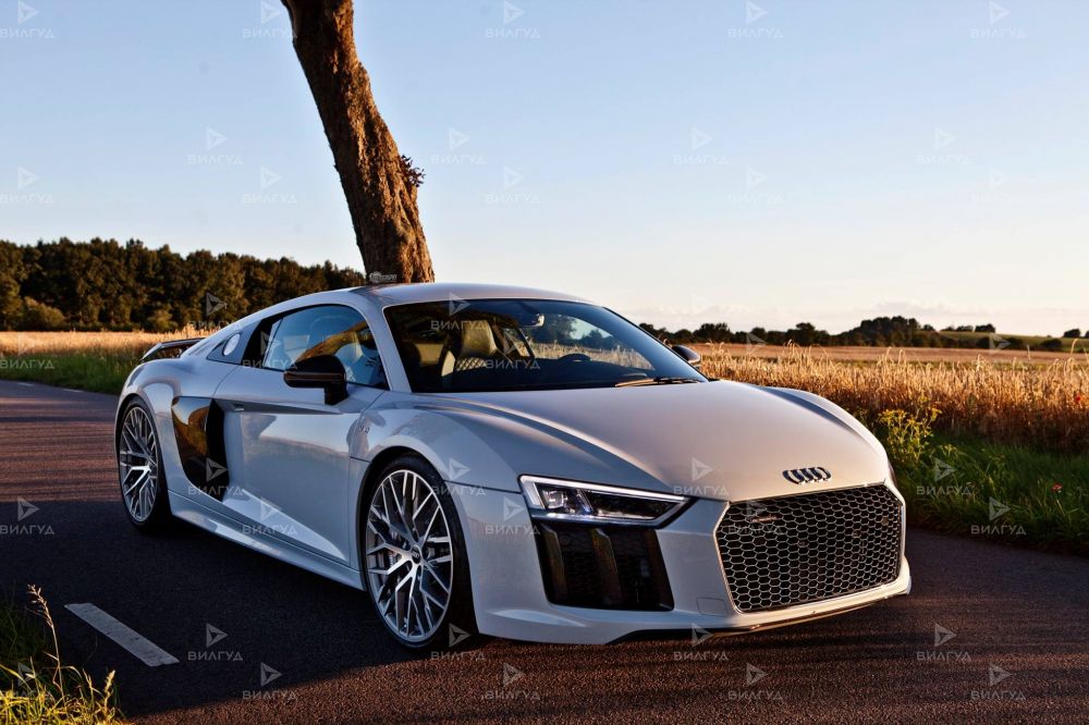 Замена маслосъемных колпачков Audi R8 в Набережных Челнах Замена маслосъемных колпачков Audi R8 в Набережных Челнах
