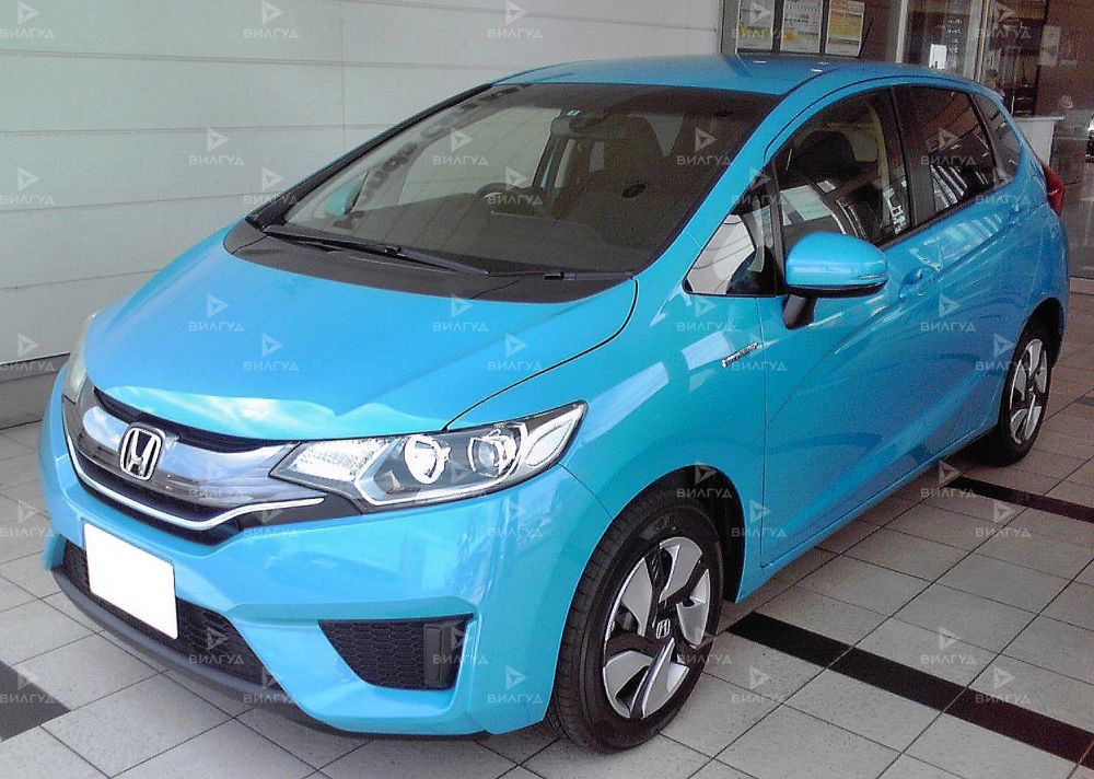 Ремонт автогенератора Honda Fit в Набережных Челнах