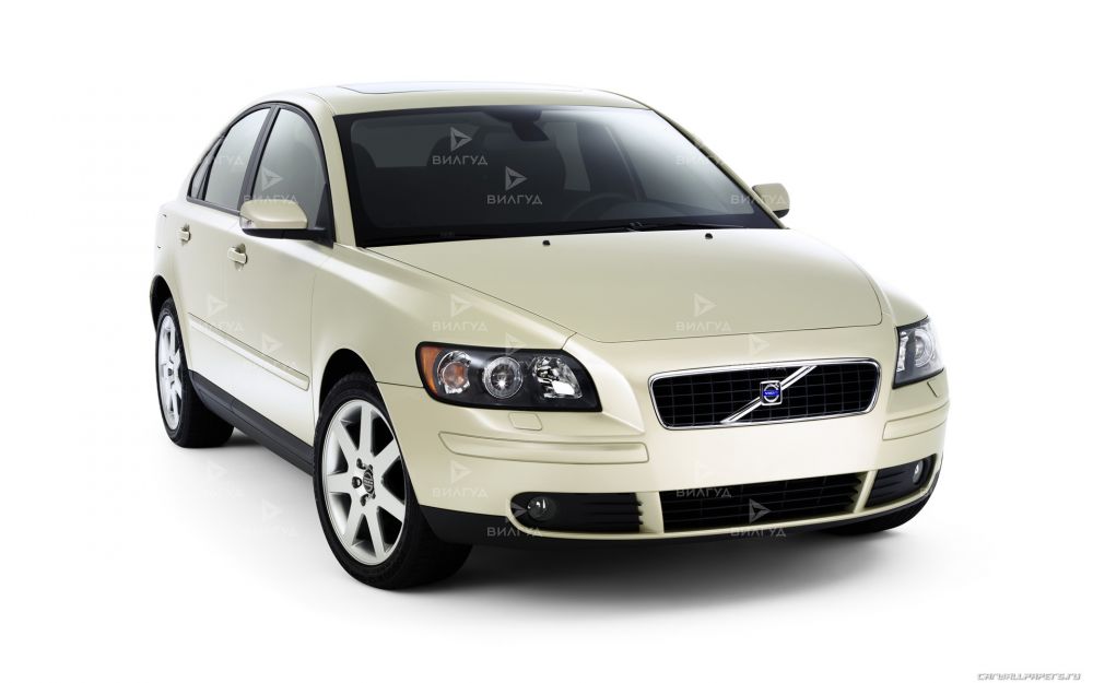 Замена ролика ремня генератора Volvo S40 в Набережных Челнах Замена ролика ремня генератора Volvo S40 в Набережных Челнах