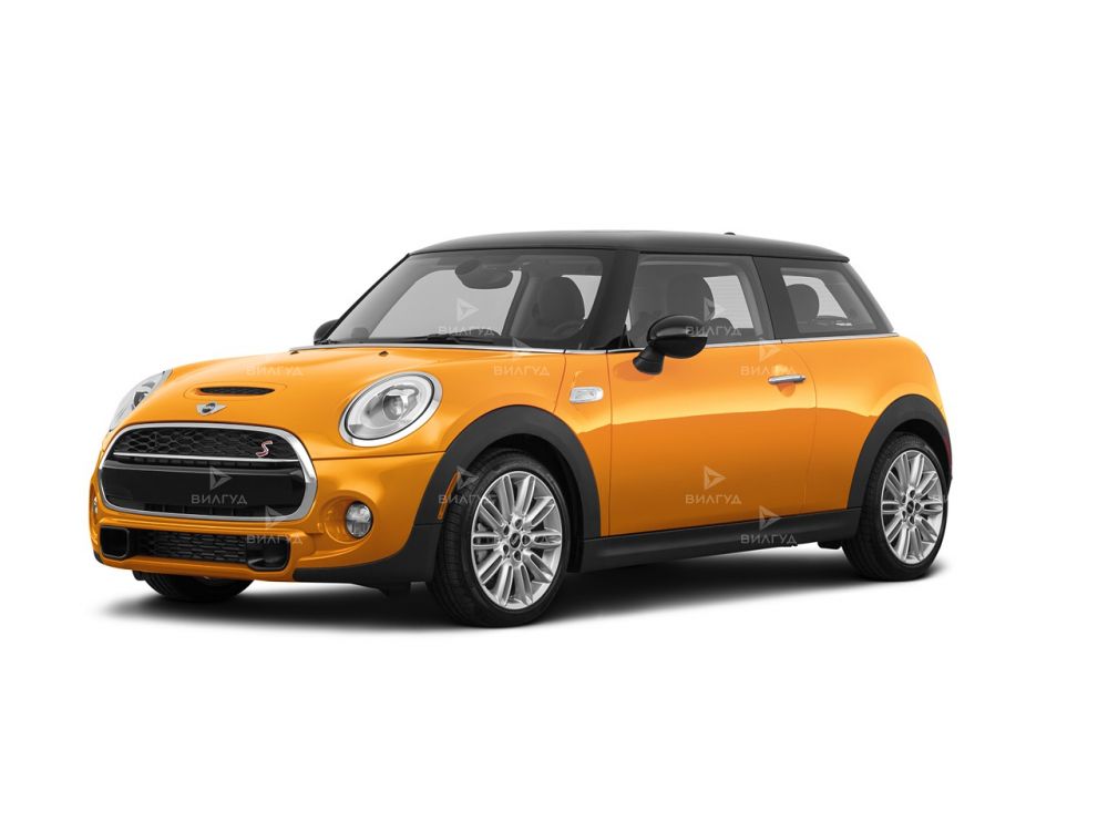 Замена масляного фильтра Mini Hatch в Набережных Челнах Замена масляного фильтра Mini Hatch в Набережных Челнах
