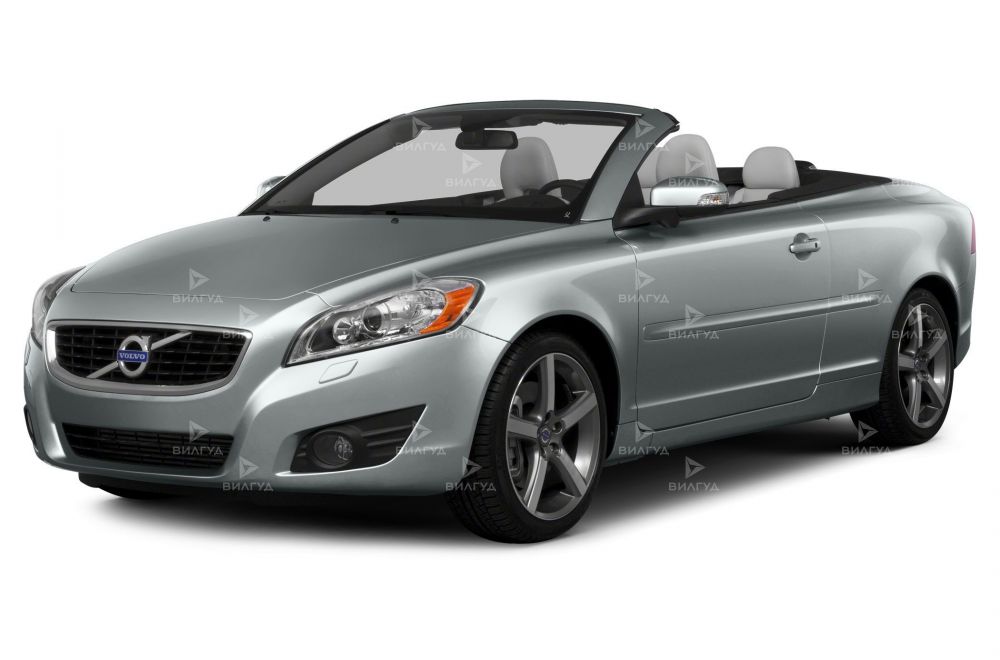 Замена масляного фильтра Volvo C70 в Набережных Челнах Замена масляного фильтра Volvo C70 в Набережных Челнах